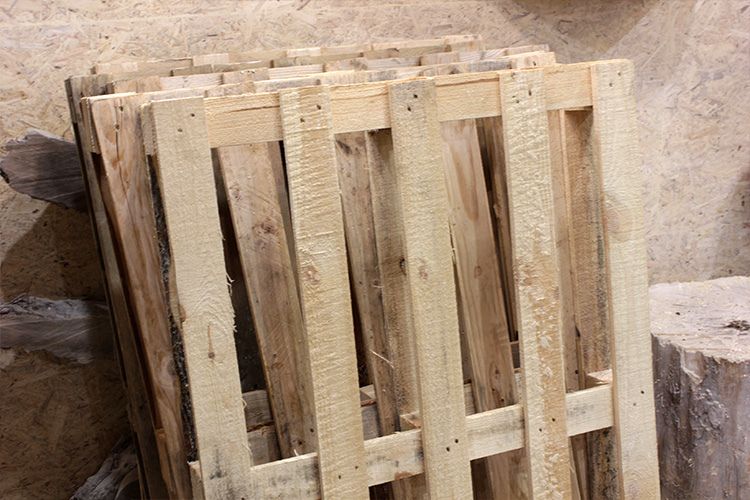 natur fa raklap alapanyag kerti es diy projektekhez faanyagkezeleshez lazurozashoz es favedelemhez felhasznalva